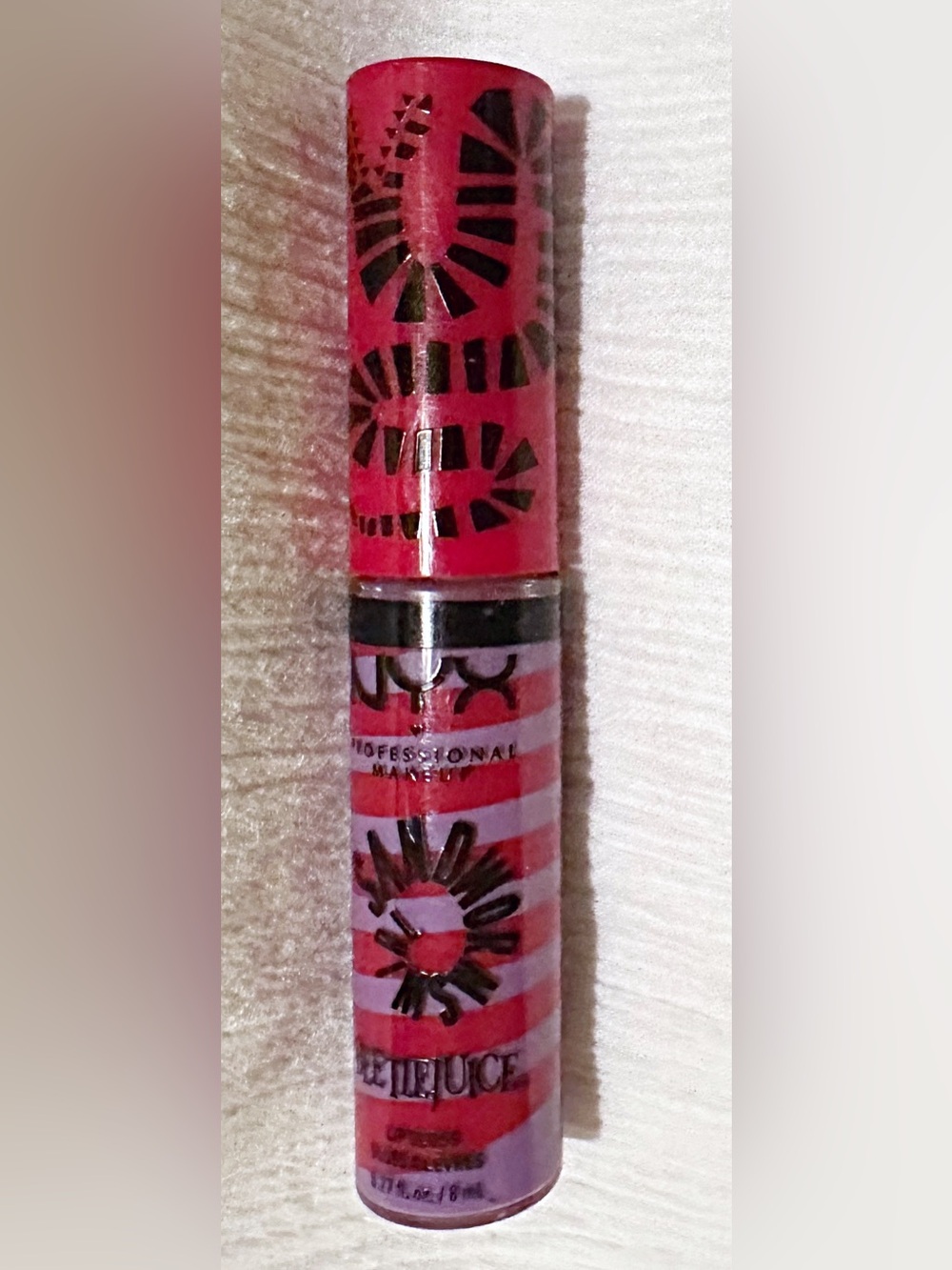 🆕 NYX Professional Makeup Beetlejuice Sandwormswirl